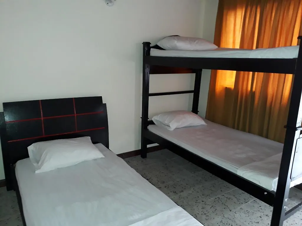 Ananda Hostel Medellin 0*,  Colombia