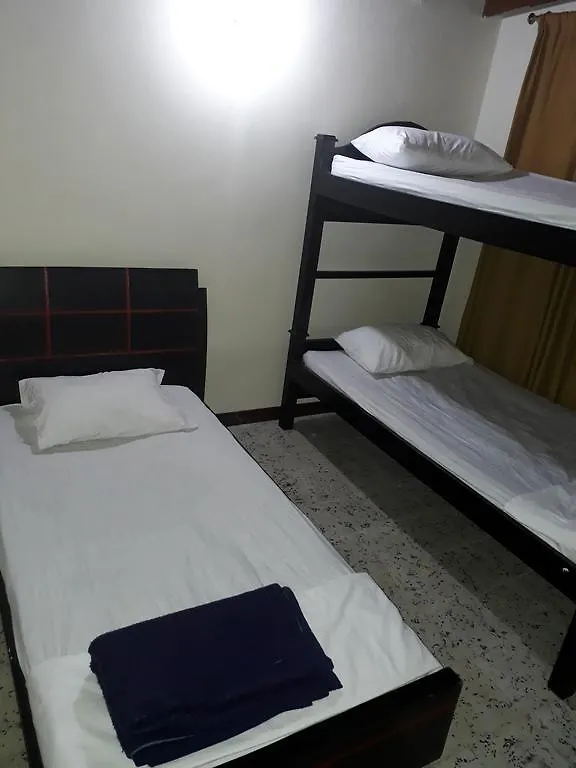 Ananda Hostel Медельин Гостевой дом